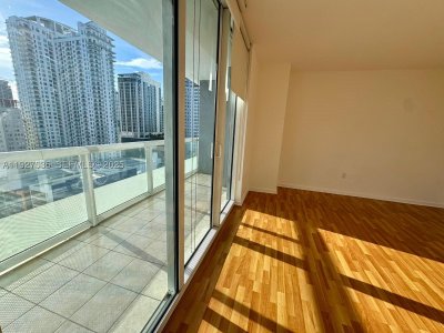 Comprar apartamento no 50 Biscayne 1703