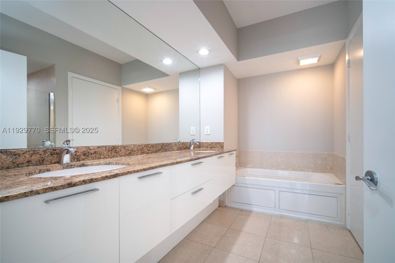 Comprar apartamento en Murano Grande 2309