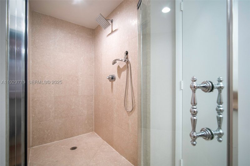 Comprar apartamento en Murano Grande 2309
