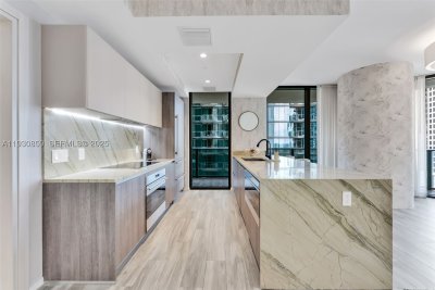 Comprar apartamento en SLS Lux Brickell 1805