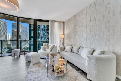 Comprar apartamento en SLS Lux Brickell 1805