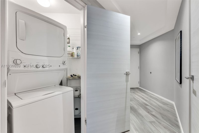 Comprar apartamento en SLS Lux Brickell 1805