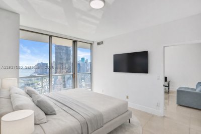 Comprar apartamento no Marina Blue 2904