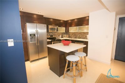 Comprar apartamento no Ocean Waves (old Champlain Towers North) 805