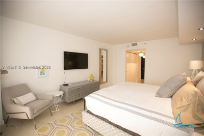 Comprar apartamento no Ocean Waves (old Champlain Towers North) 805