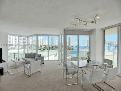 Hidden Bay Apt #508