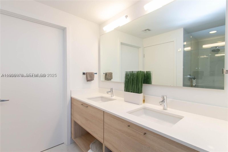 Comprar apartamento en The Harbour 719