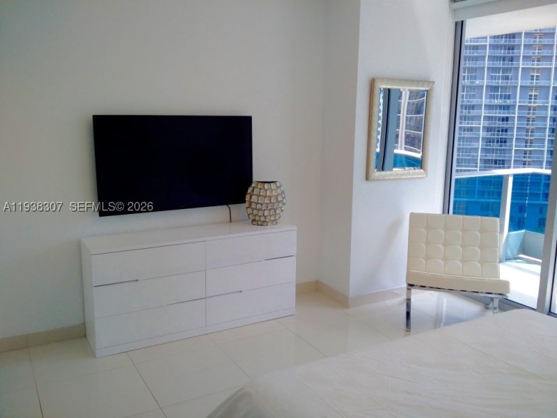 Comprar apartamento no Epic Miami 906