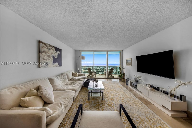 Condo for sale at Floridian 3006