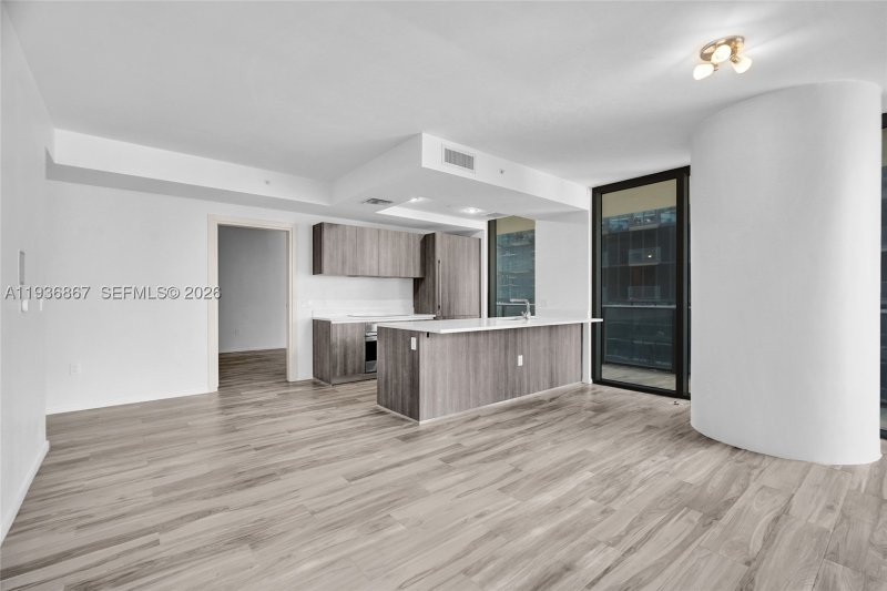 Comprar apartamento en SLS Lux Brickell 2405