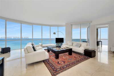 Comprar apartamento no Trump Palace 1609