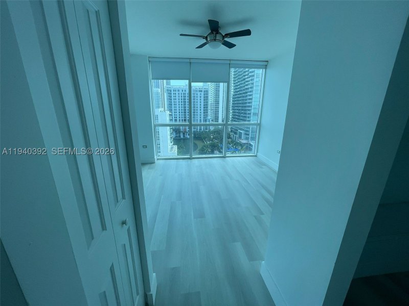Comprar apartamento no Platinum Condo 1403