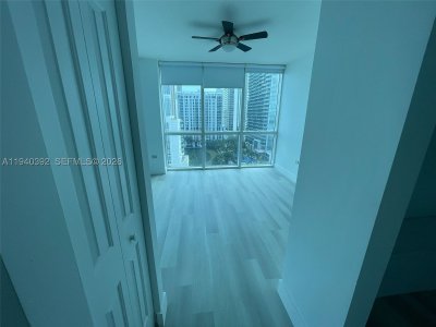 Comprar apartamento no Platinum Condo 1403
