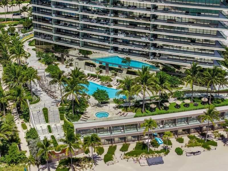 Condo for sale at Residences by Armani / Casa 302