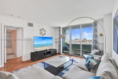 Yacht Club at Portofino Apt #807