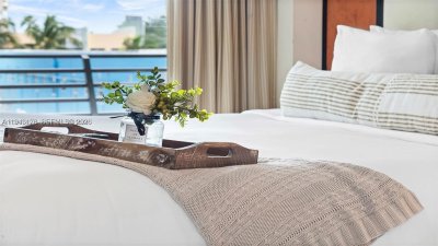 Aluguel de apartamento no De Soleil / Z Hotel 327