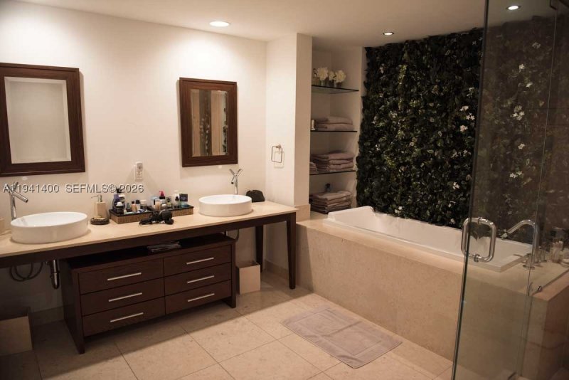 Comprar apartamento no Icon Brickell Tower II 3805