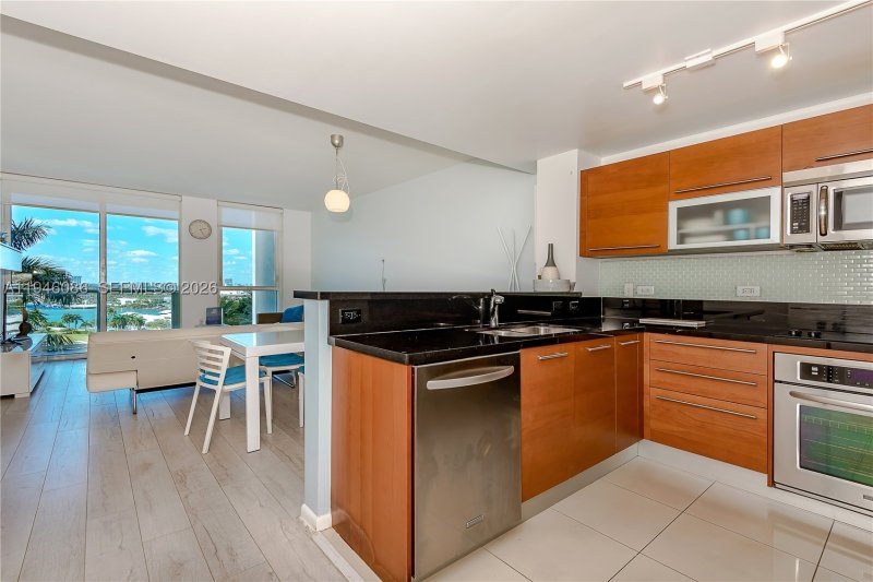 Property photo # 8