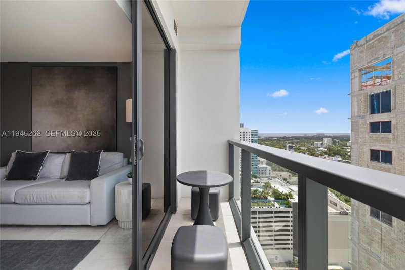 Comprar apartamento no Smart Brickell Residences 2303