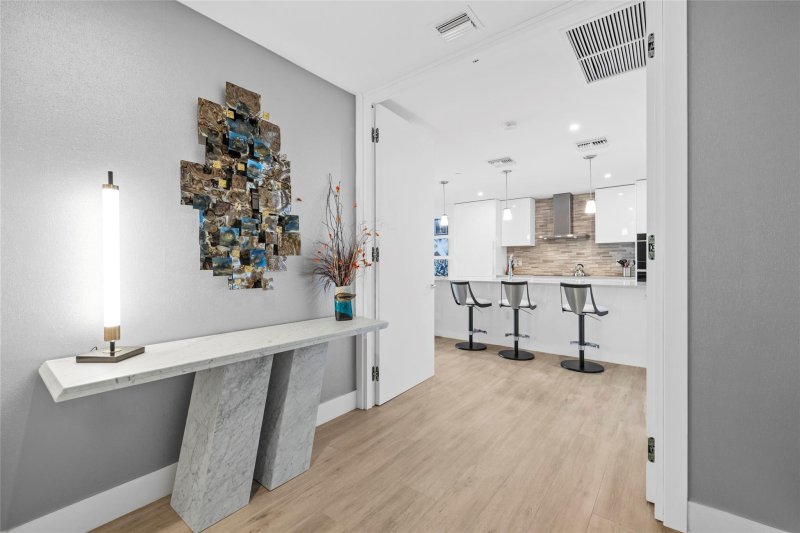 Condo for sale at Aqua Blu 1402
