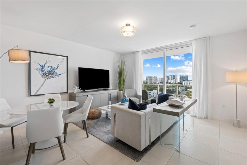 Condo for sale at Tiffany House 614