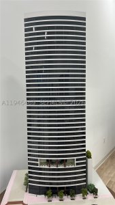 Comprar apartamento no District 225 905