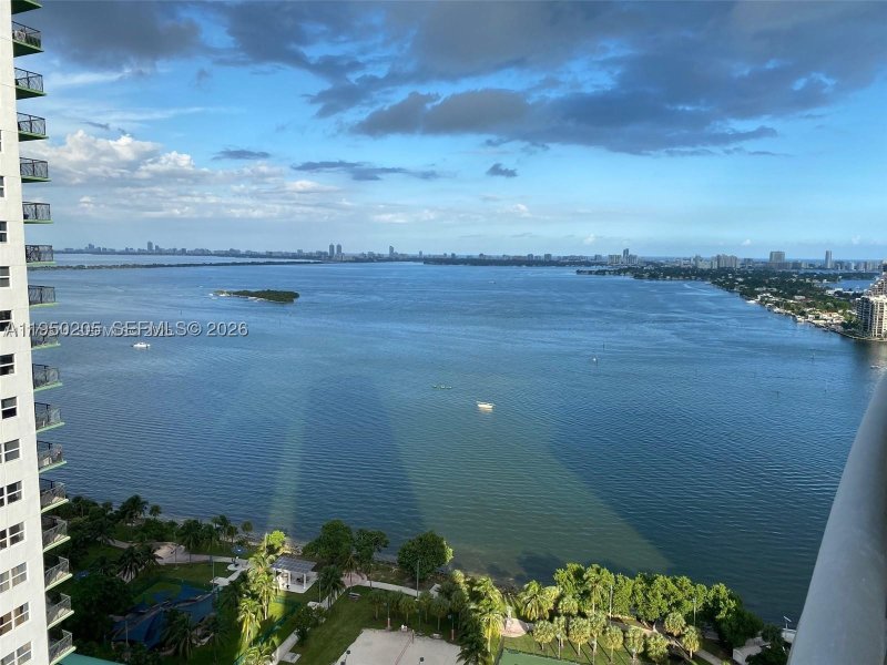 Condo for sale at Opera Tower 3005
