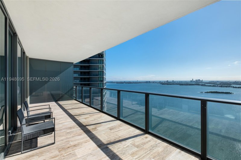 Comprar apartamento en Paraiso Bay Miami 4306