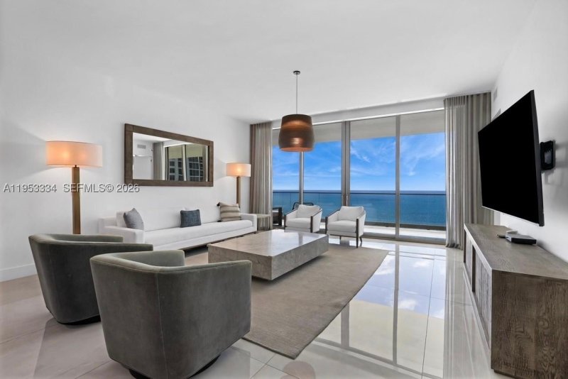 Alquiler de apartamento en Residences by Armani / Casa 2101