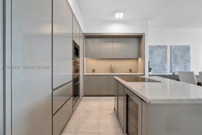 Alquiler de apartamento en Residences by Armani / Casa 2101