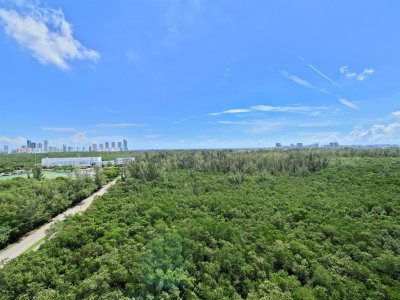 Comprar apartamento no One Fifty One at Biscayne 1607