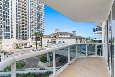 Comprar apartamento no Green Diamond Condo 507