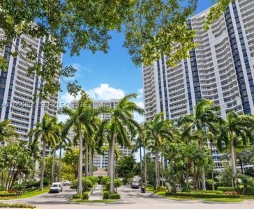 Comprar apartamento en North Tower at The Point 507
