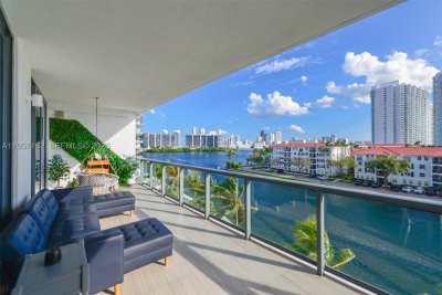 Echo Aventura Apt #404