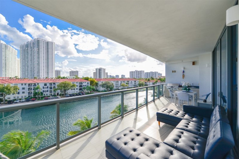 Comprar apartamento en Echo Aventura 404