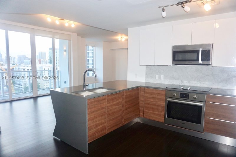 Comprar apartamento en The Crimson Miami 1706
