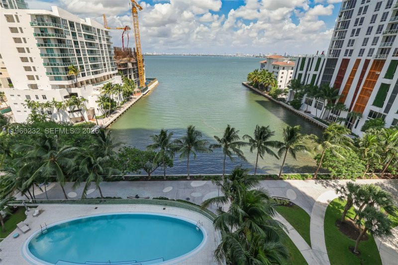 Condo for sale at Icon Bay 704