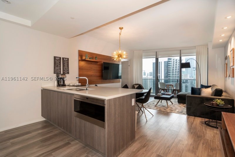Comprar apartamento en SLS Lux Brickell 3803