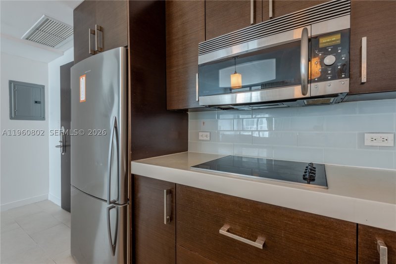 Condo for sale at Sole 803