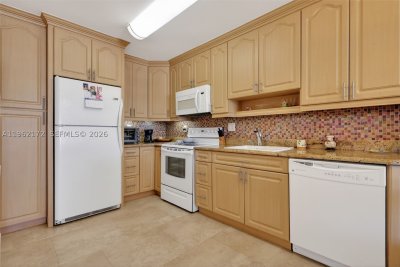 Comprar apartamento en Plaza Towers South 905