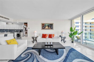 Alquiler de apartamento en The Wave Condo 1535(Availab