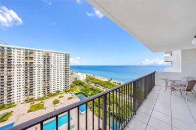 The Summit Apt #1903S
