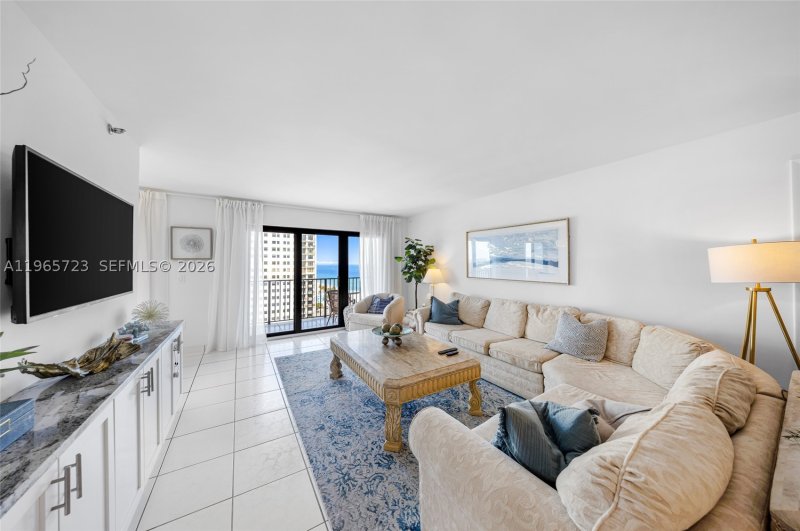 Apartment for rent at The Summit 1903S