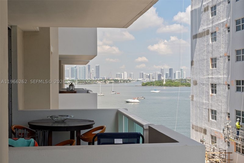 Comprar apartamento en Mirador North Tower 521
