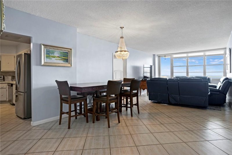 Apartment for rent at Sea Air Towers 1610