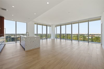 Comprar apartamento en MR. C Residences 1501