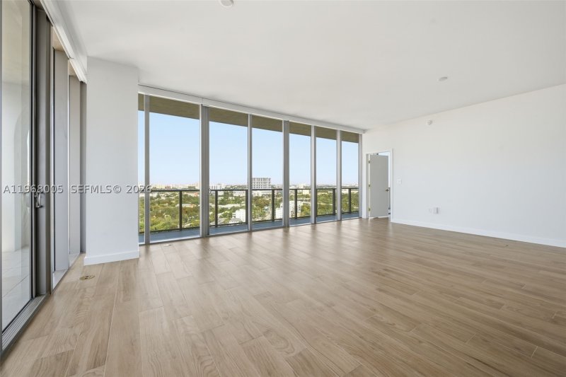 Comprar apartamento en MR. C Residences 1501