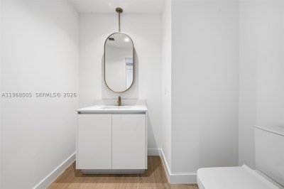 Comprar apartamento en MR. C Residences 1501