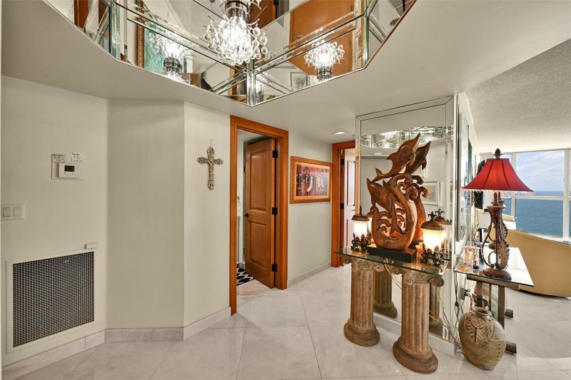 Comprar apartamento en Oceania 1 2011