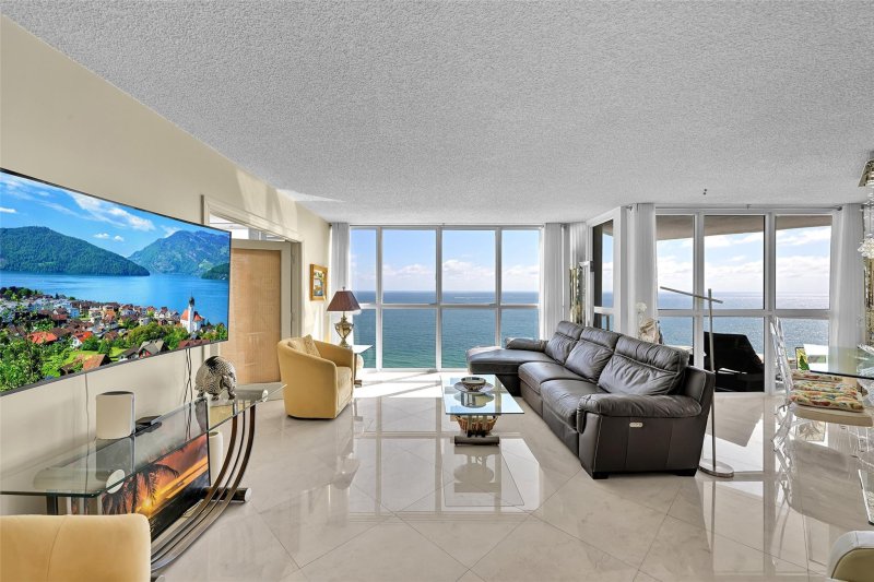 Comprar apartamento en Oceania 1 2011